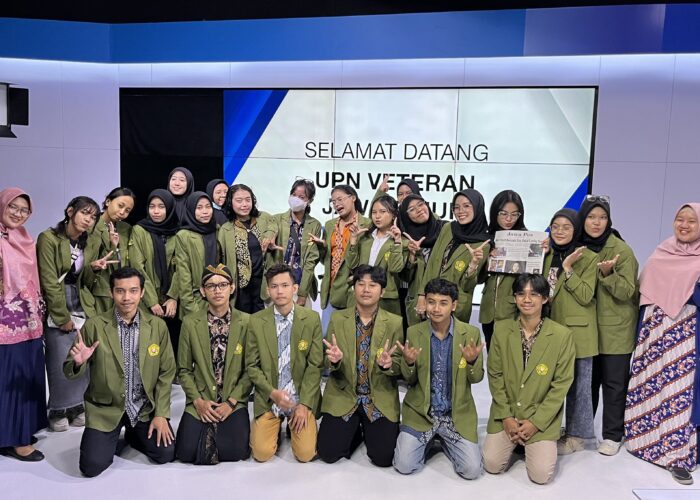 Gali Dunia Jurnalistik, Mahasiswa Linguistik Indonesia UPN Kunjungi Jawa Pos
